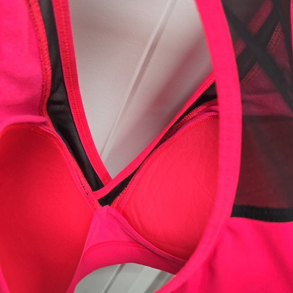 Victoria's Secret Hot Pink Sports Bra - Picture 6 of 9